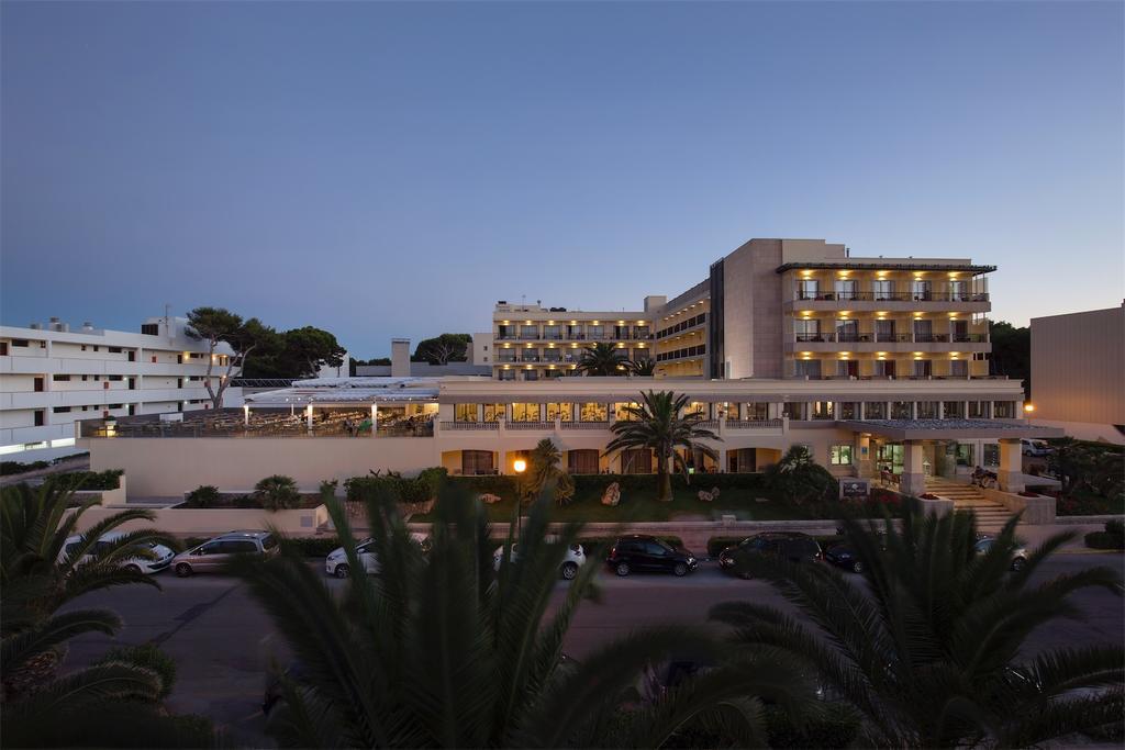Hotel Bella Playa & Spa Cala Ratjada  Exterior photo